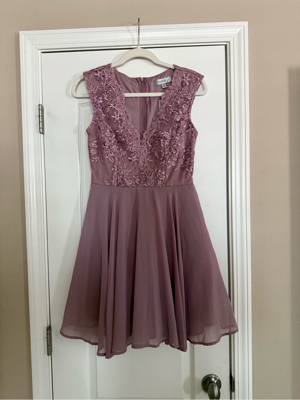 Mauve Embroidered V-Neck Midi Dress